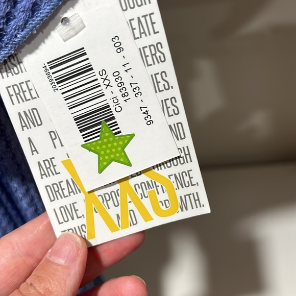 NWT Lularoe CiCi - Picture 3 of 4